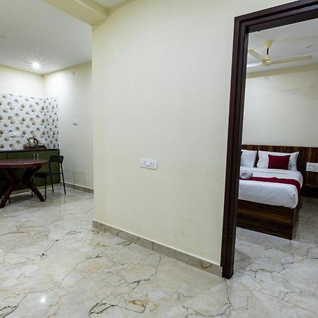 Hotel Olive Nest- Tirupati Bus Stand- 300 Meters, Railway Station- 400 Meters Exterior foto