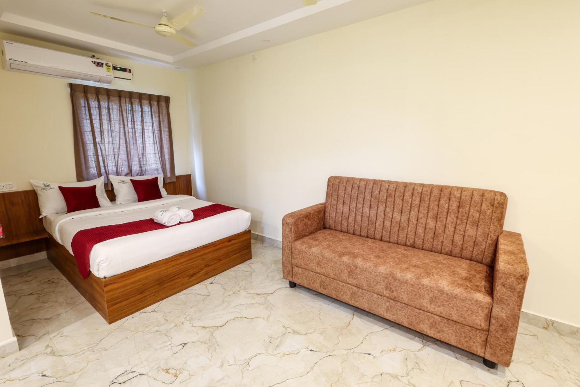 Hotel Olive Nest- Tirupati Bus Stand- 300 Meters, Railway Station- 400 Meters Exterior foto