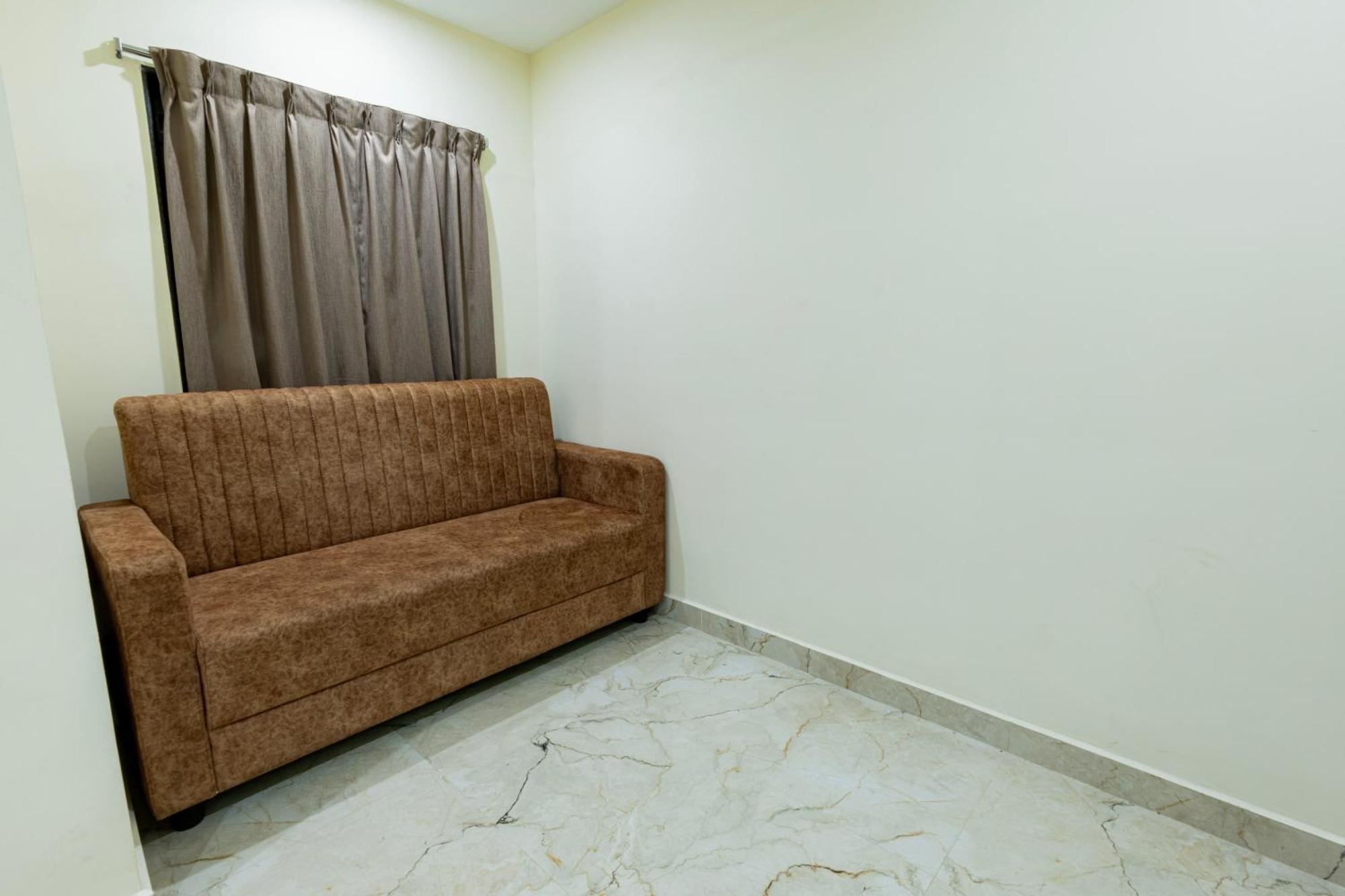 Hotel Olive Nest- Tirupati Bus Stand- 300 Meters, Railway Station- 400 Meters Exterior foto