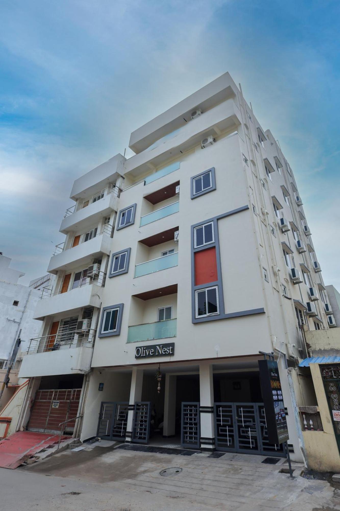 Hotel Olive Nest- Tirupati Bus Stand- 300 Meters, Railway Station- 400 Meters Exterior foto
